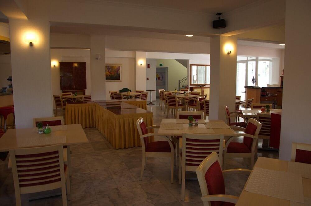 Olympion Melathron Hotel Платамонас Екстериор снимка