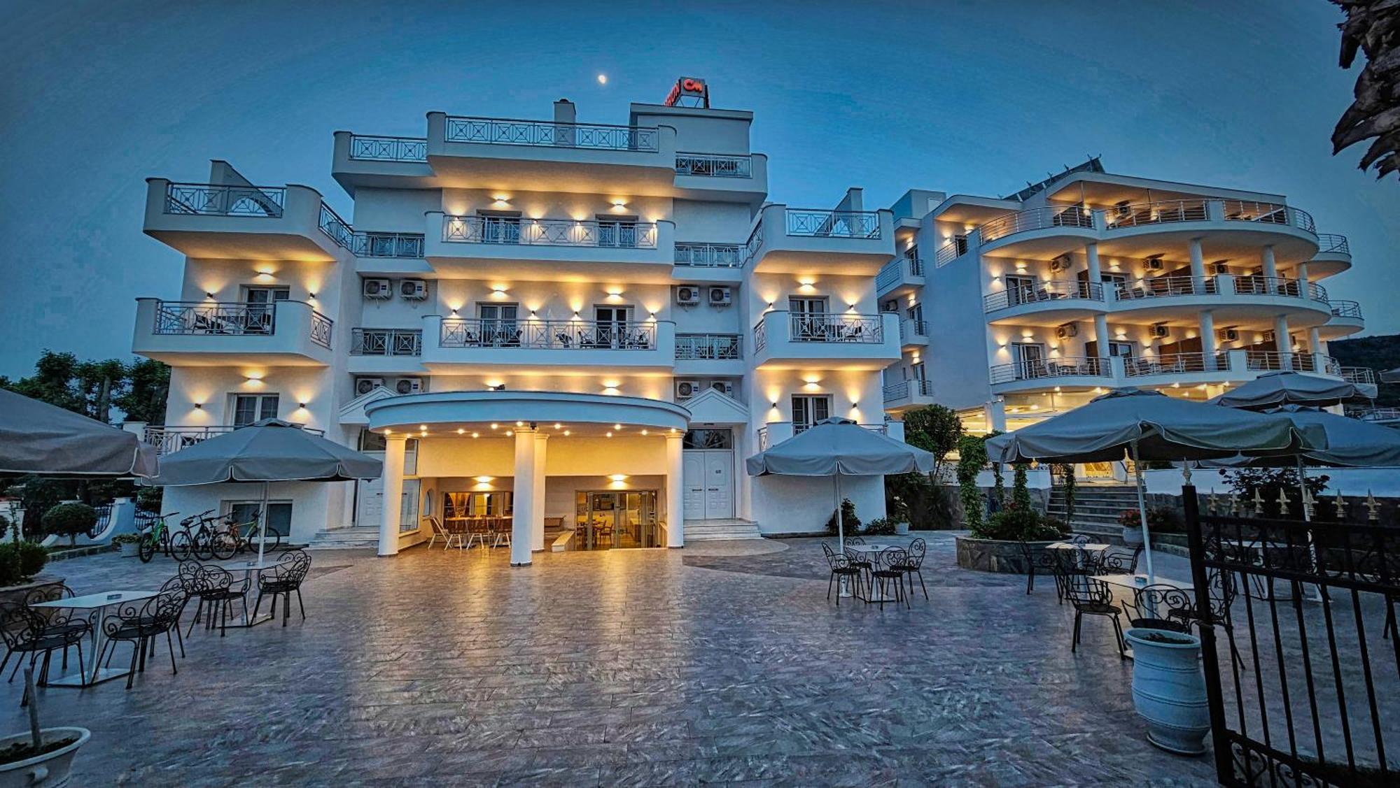 Olympion Melathron Hotel Платамонас Екстериор снимка